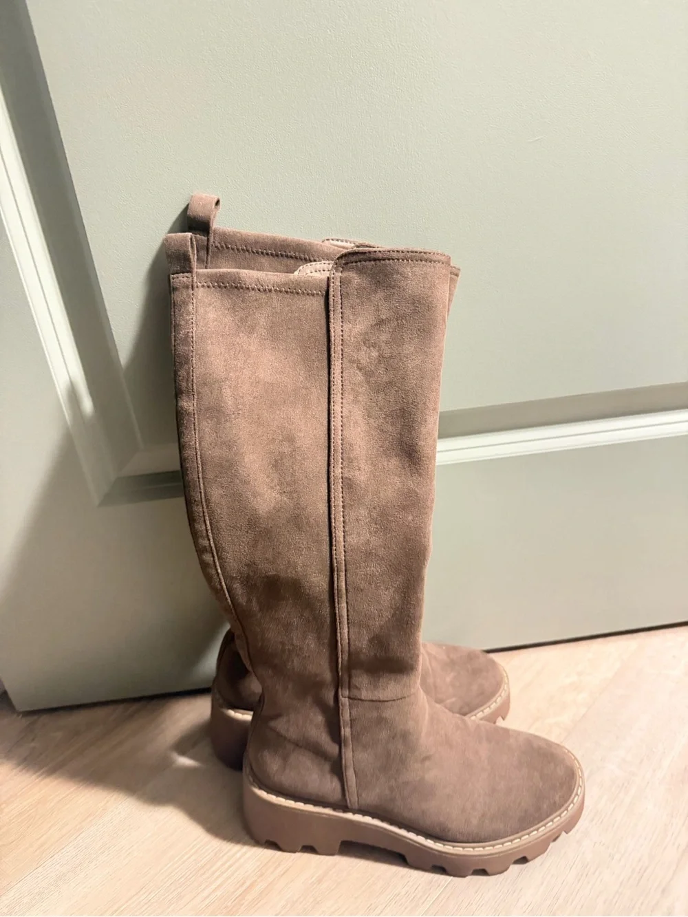 Dolce Vita Boots in Brown